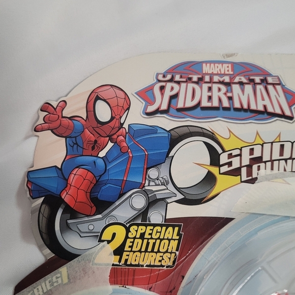 Hasbro Marvel Ultimate Spider-Man Fighter Pods Spider Cycle Launcher Pack Open - Picture 2 of 12